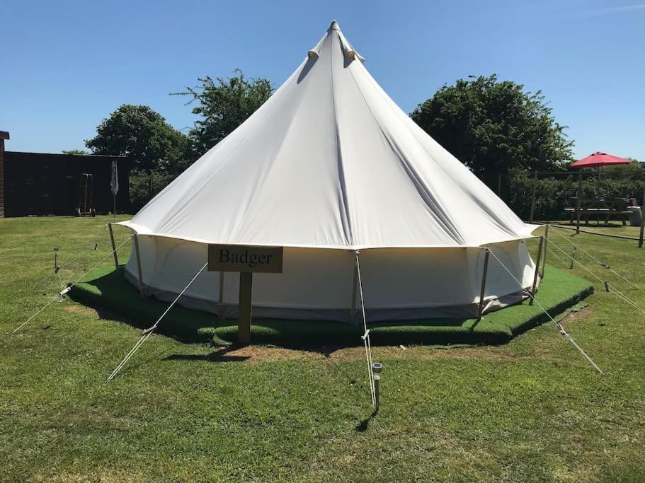 Cox Hill Glamping Badger Hotel Truro Exterior photo